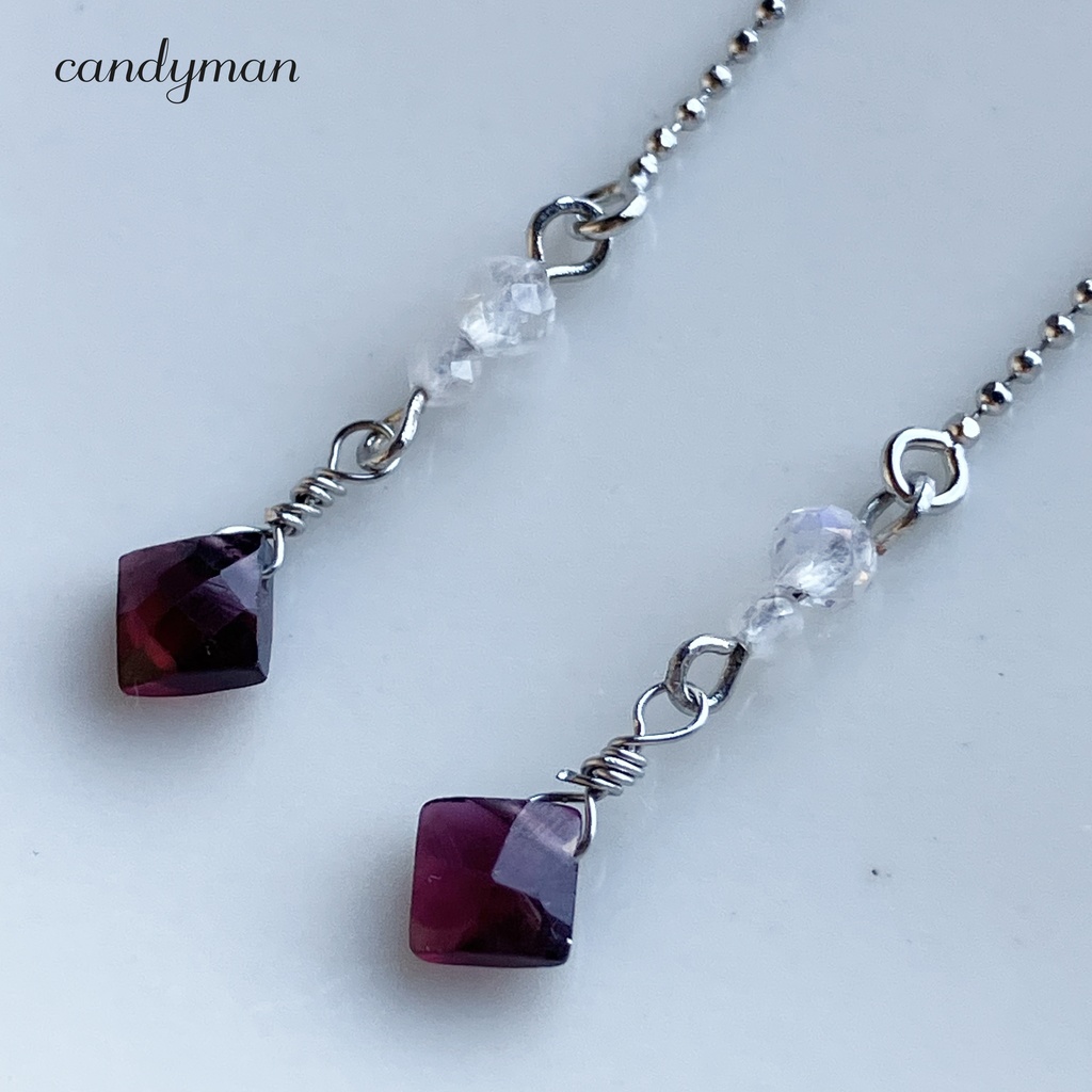 【送料込み】天然石ガーネットの小さなアメリカンピアス