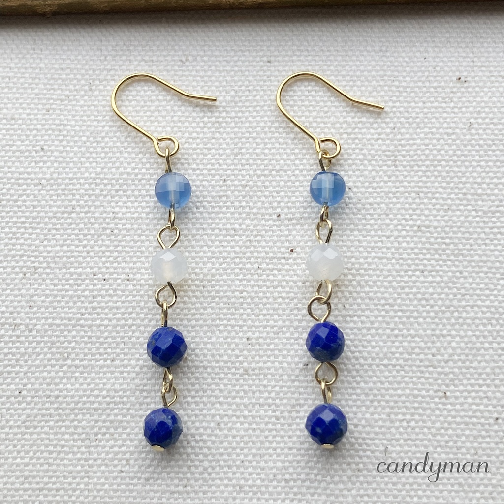 【送料込み】天然石ブルーアゲートやラピスラズリのブルー系の涼やかなピアス