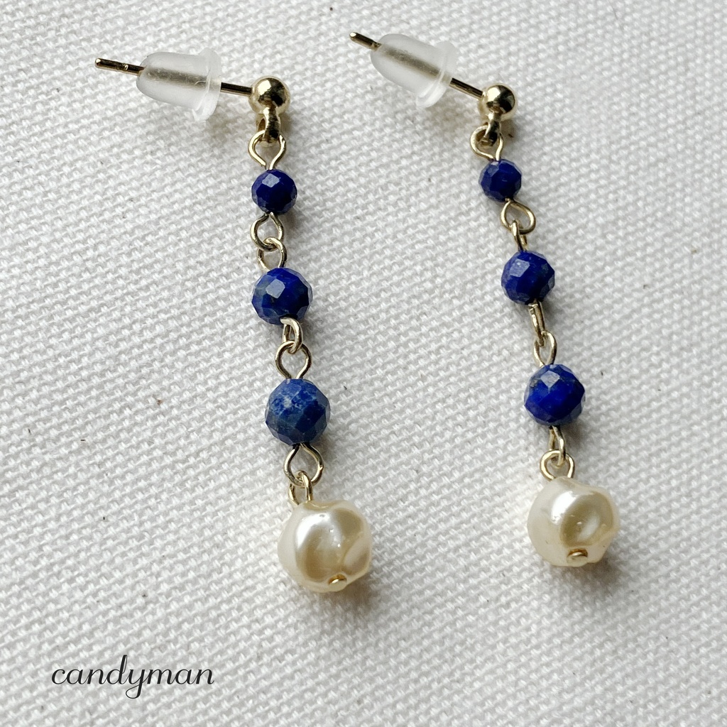 【送料込み】天然石ラピスラズリとジャパンヴィンテージグラスパールのピアス