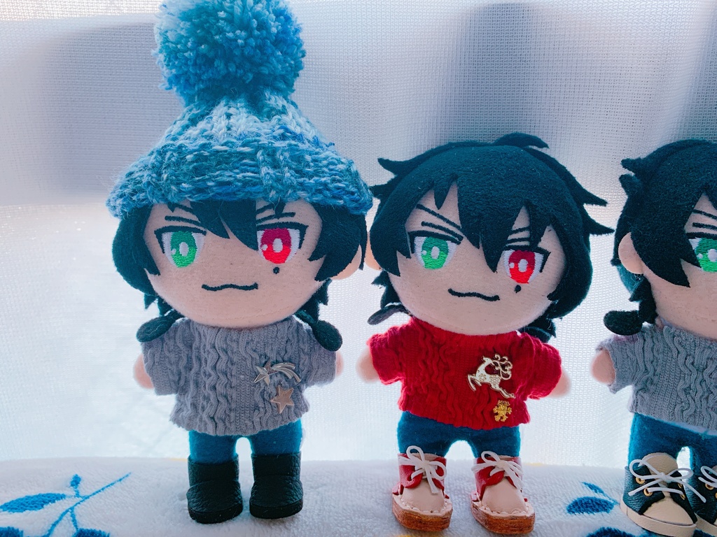 カラフルぽんぽんニット帽/セーター(10〜12cm)