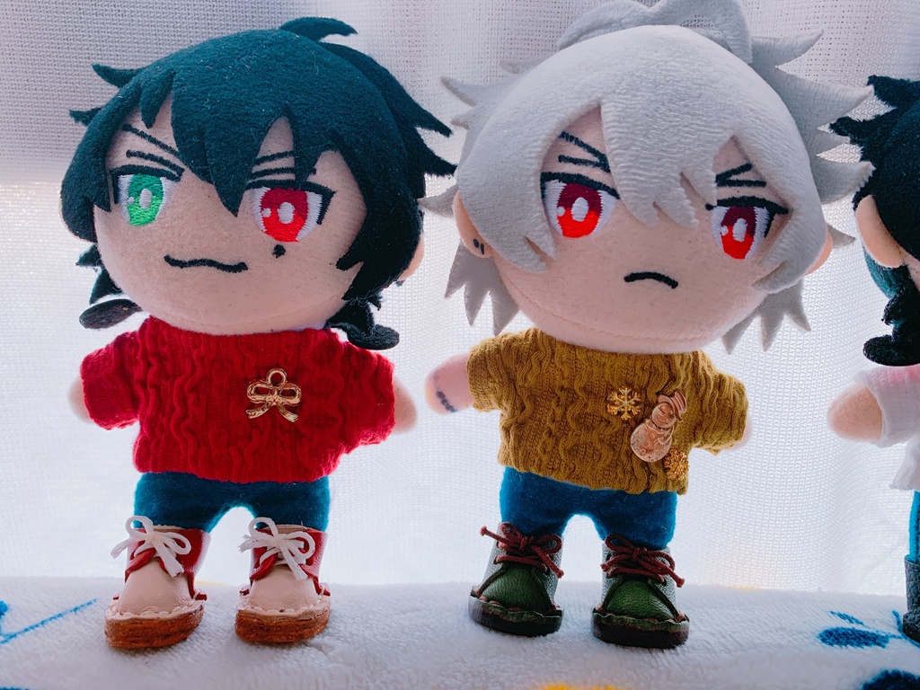 カラフルぽんぽんニット帽/セーター(10〜12cm)