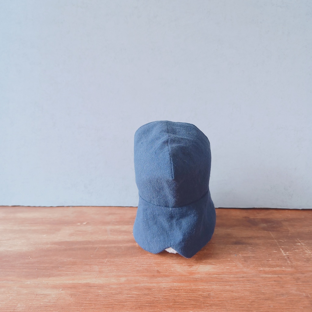 ぬいぐるみ用 紺色のジャンパー