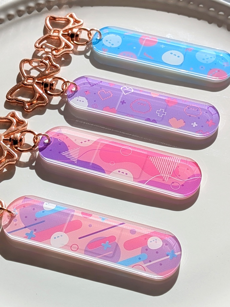 シマエナガのばんそうこう風アクキー