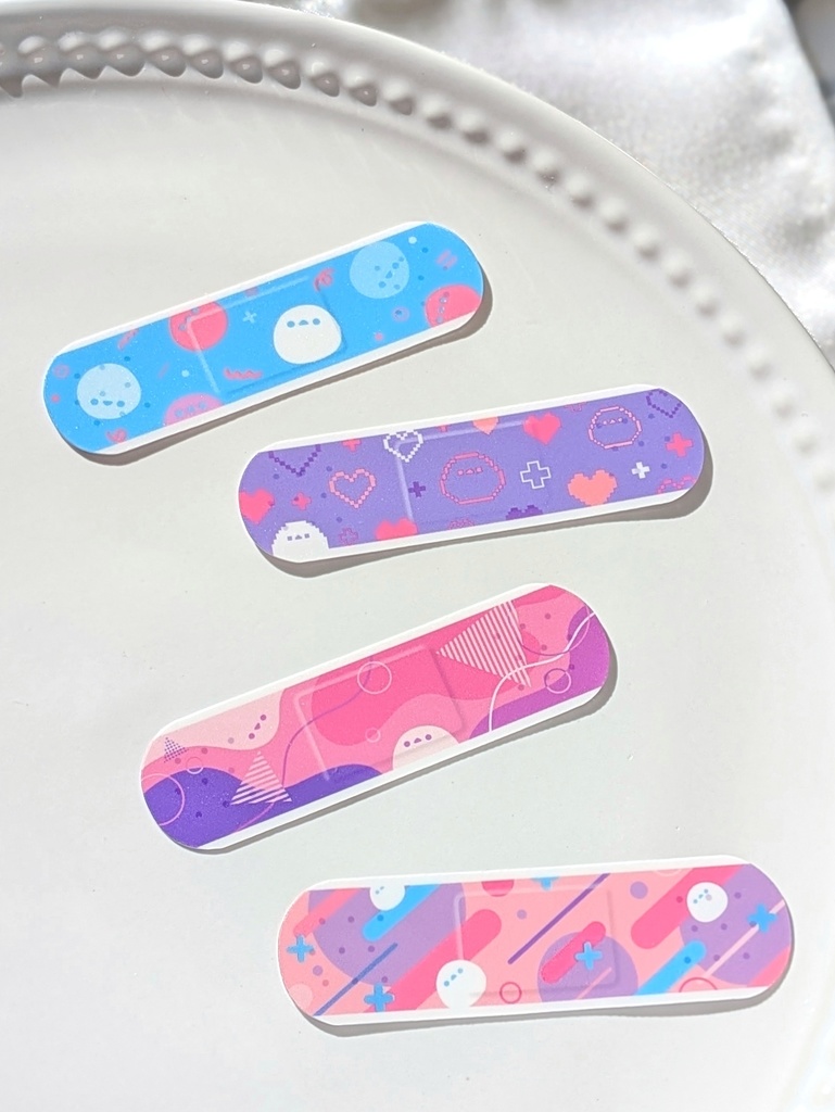 シマエナガのばんそうこう風ステッカー