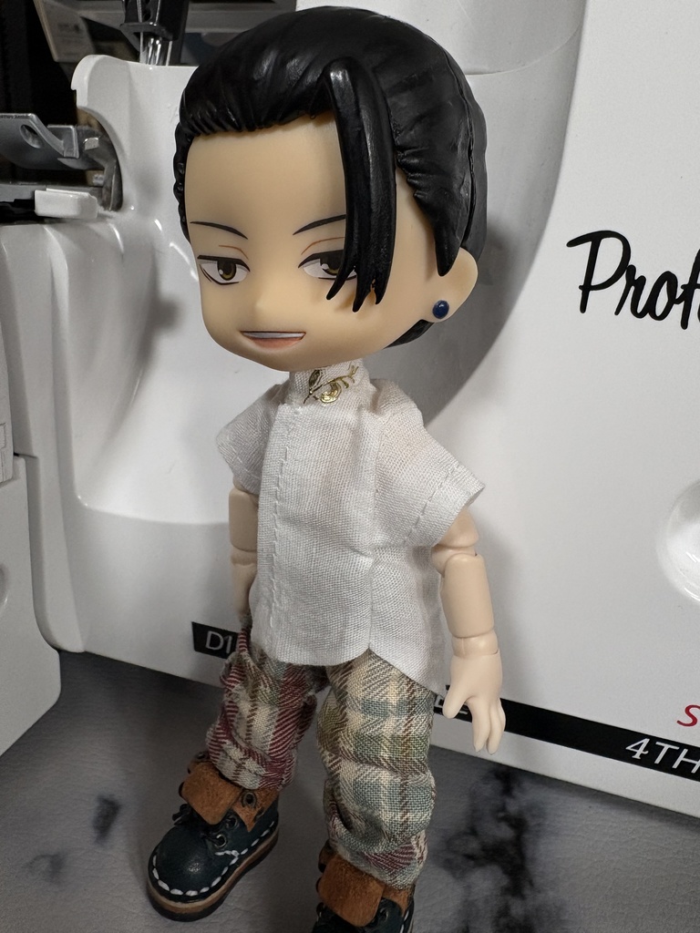 オビツ11 ねんどろいどどーるサイズ 白シャツ