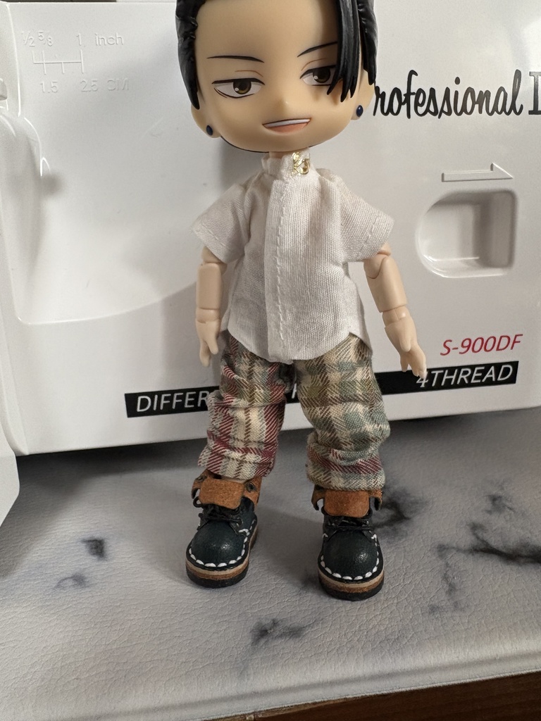 オビツ11 ねんどろいどどーるサイズ 白シャツ