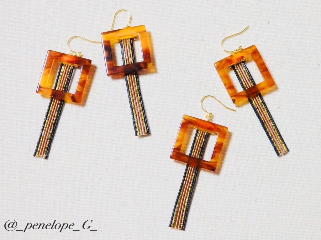 岡田以蔵ピアス