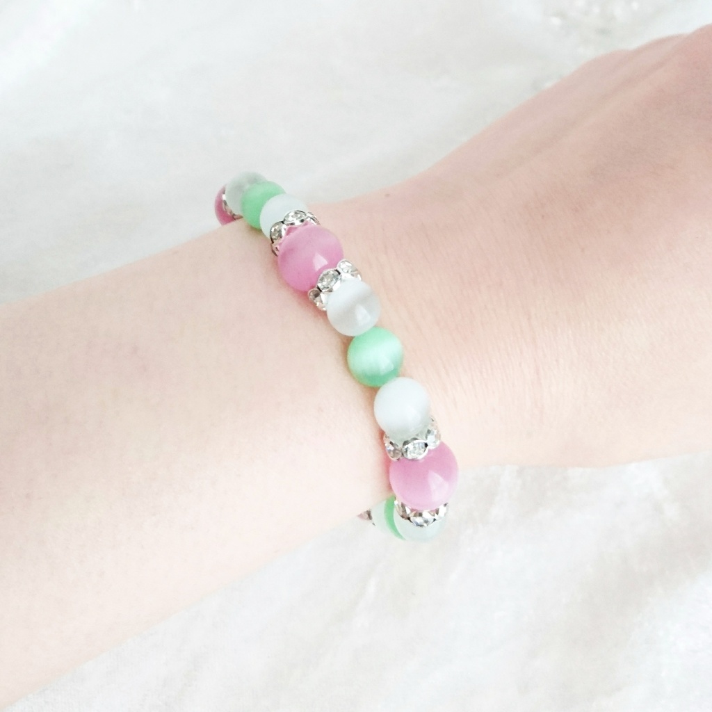 キャッツアイの春色ブレスレット・ピアス