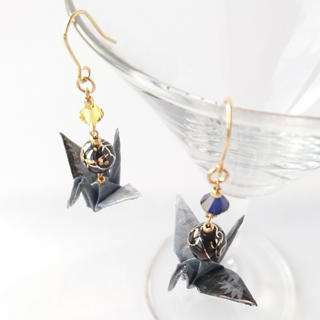 【燭台切光忠・軽装】刀剣乱舞イメージ折鶴ピアス・イヤリング