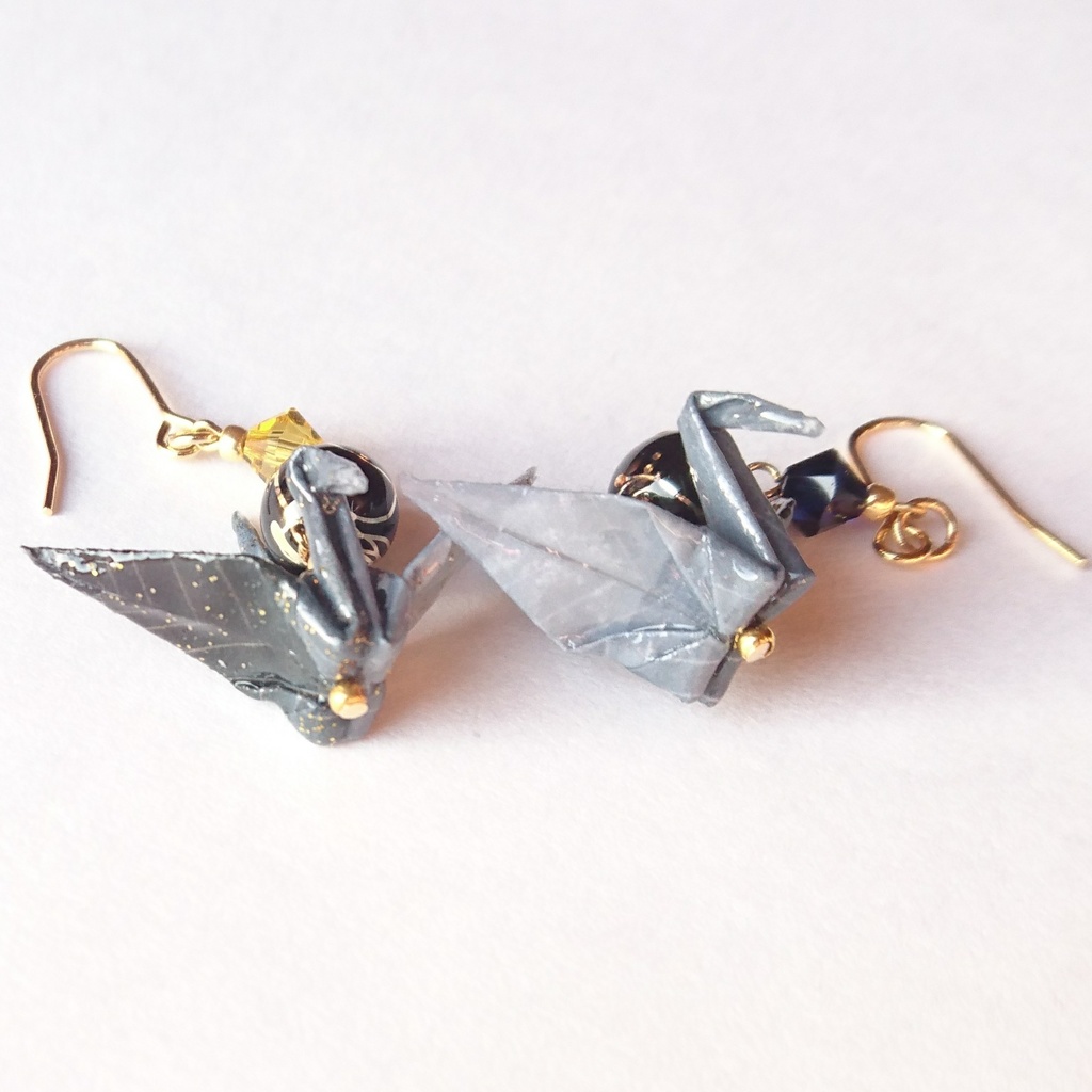 【燭台切光忠・軽装】刀剣乱舞イメージ折鶴ピアス・イヤリング