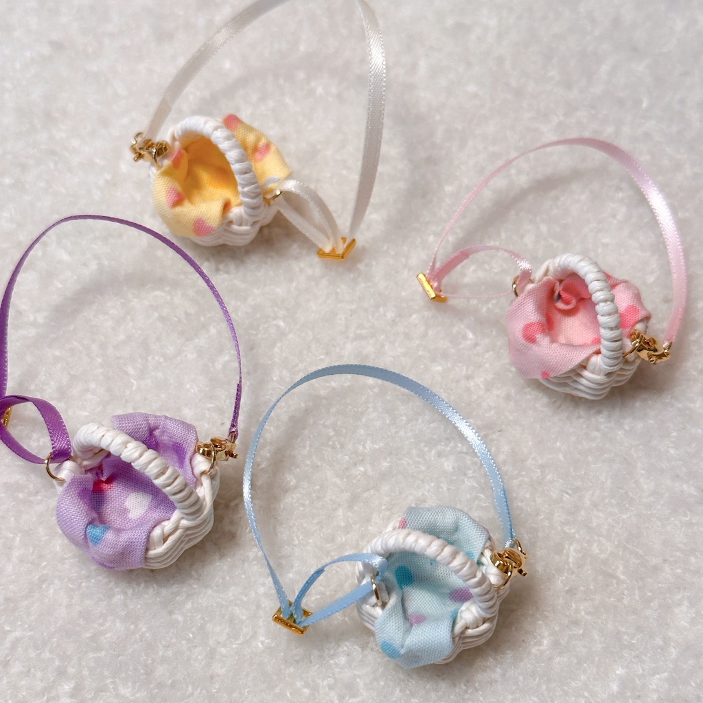 かごポシェットハート柄