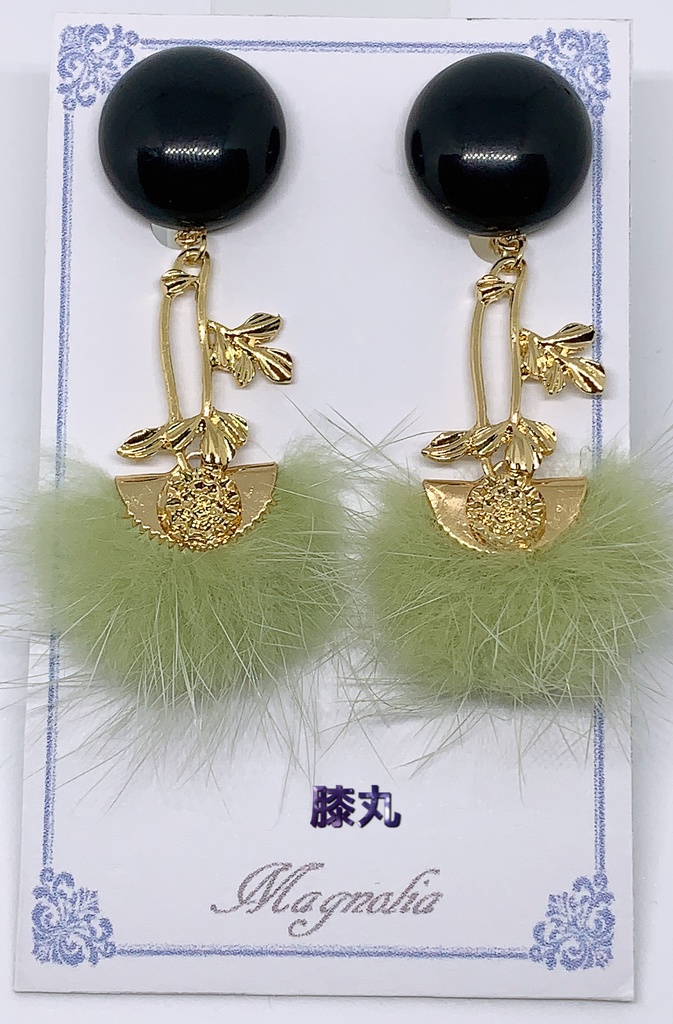 ミンクファーの耳飾り