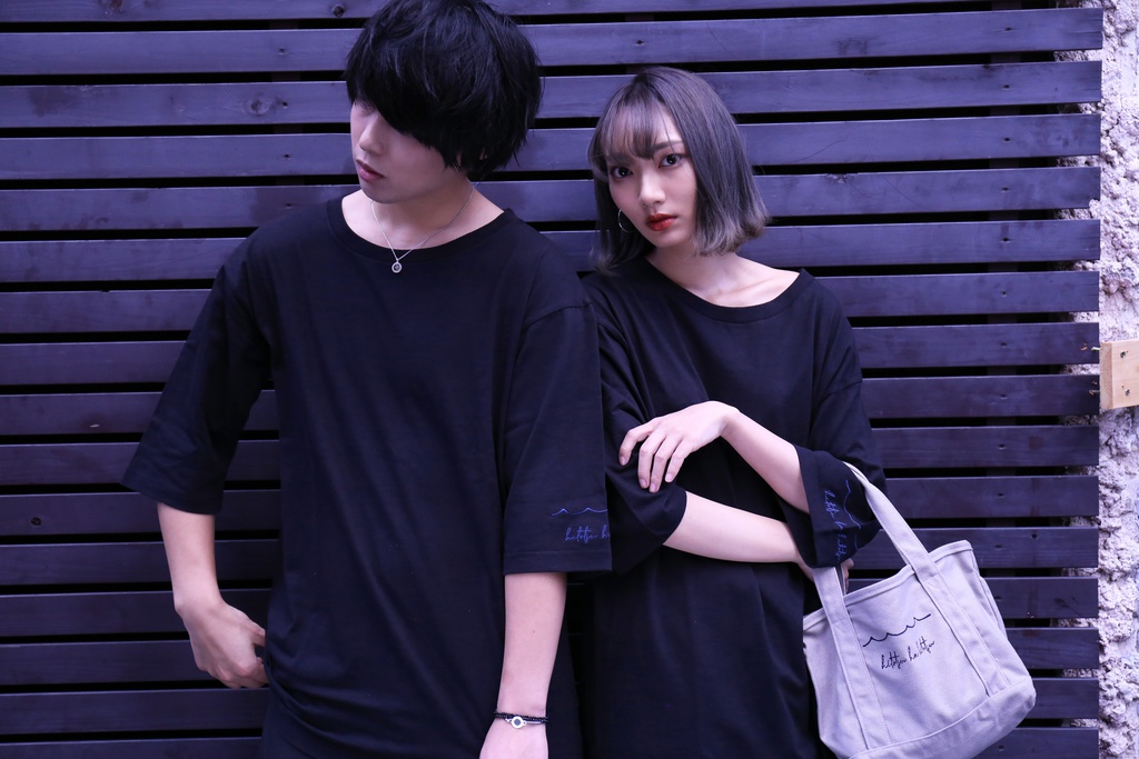 【hitotsu ha hitotsu】Big T shirt