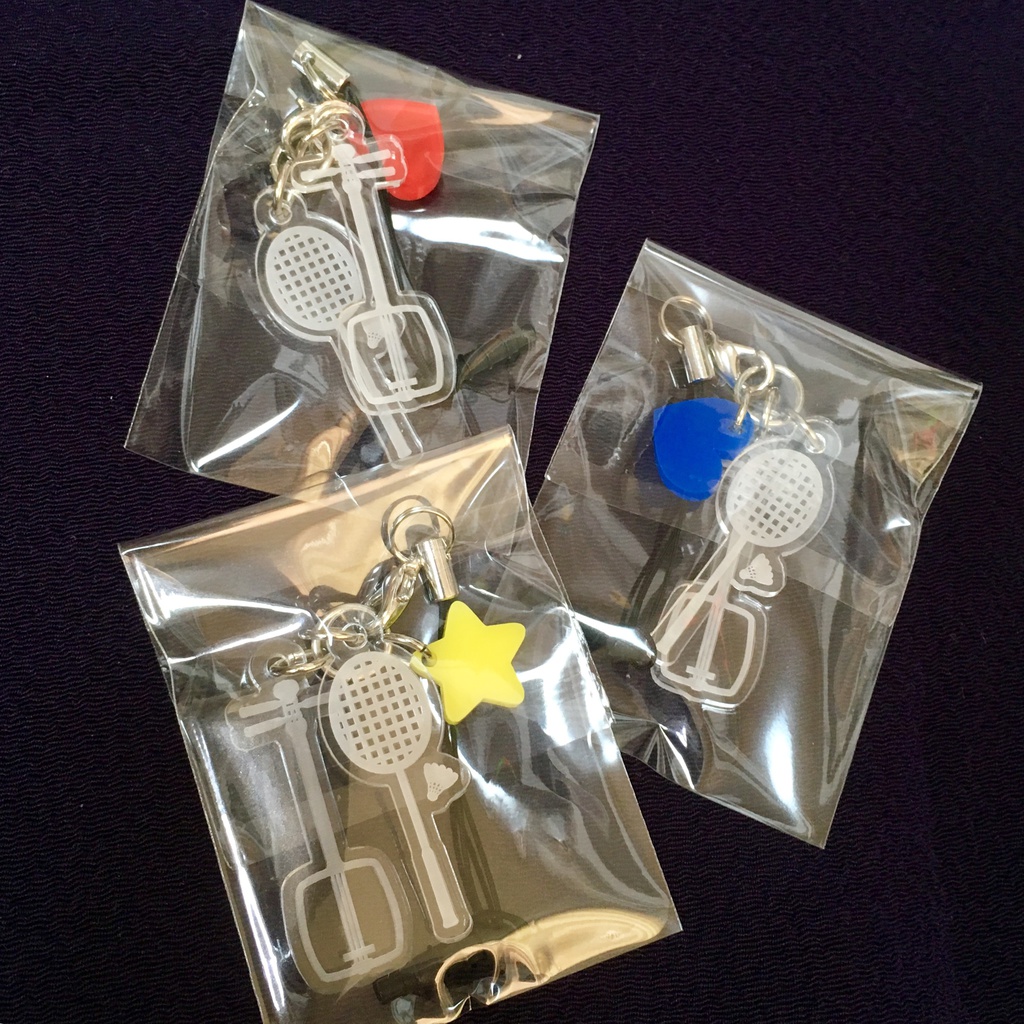 万山モチーフアクリルストラップ