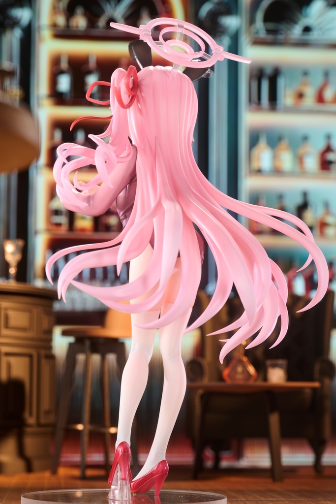 ブルーアーカイブ 小鳥遊ホシノ バニーガールver. 未塗装未組み立てガレージキット