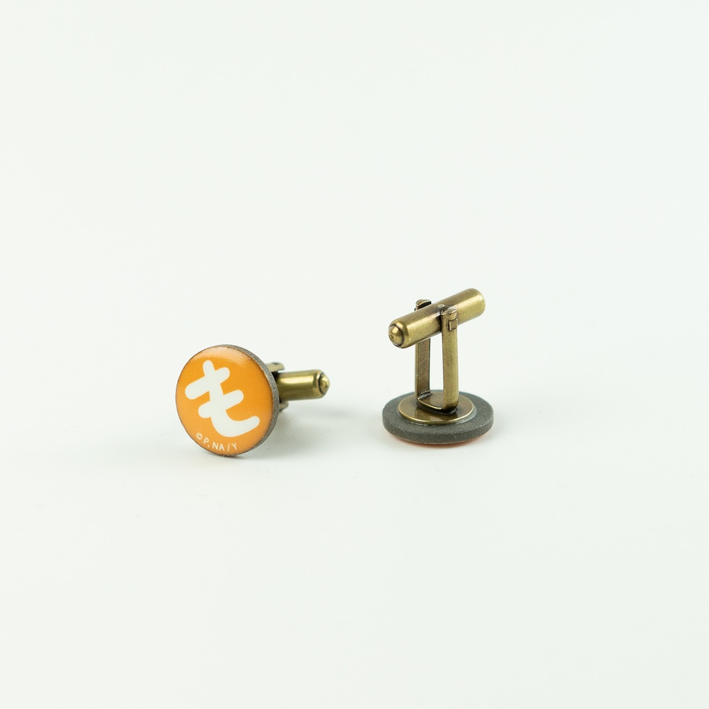 やくならマグカップも　『も』美濃焼タイルカフス