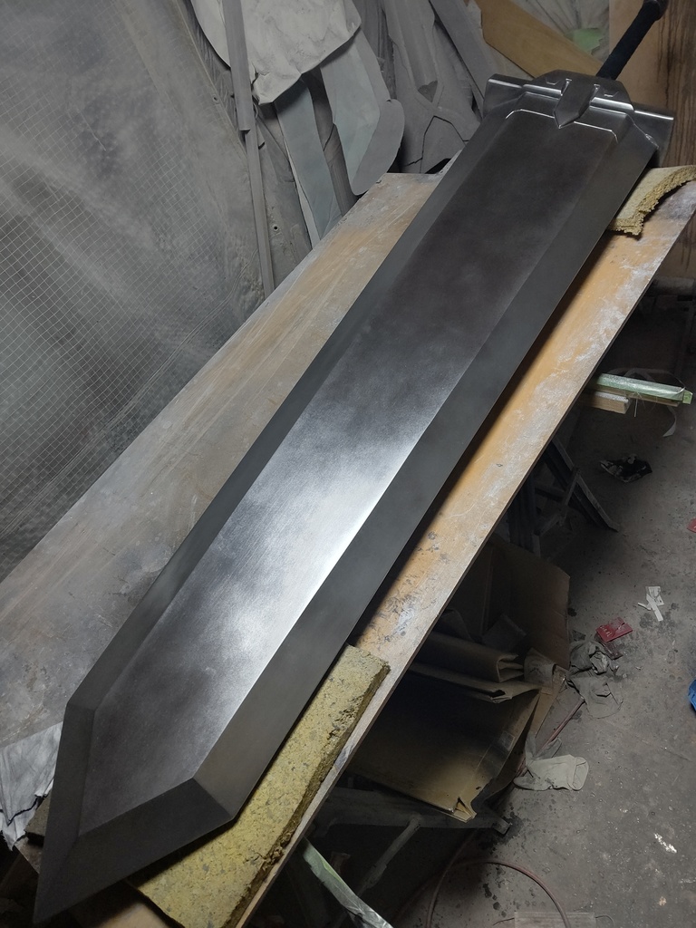 全長2.4m超巨大!大剣 (黒銀 銘無し 塗装)