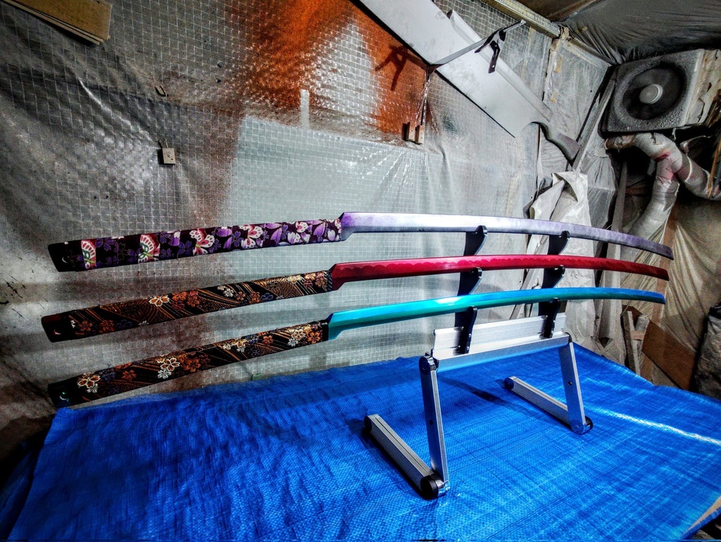 長大な樹脂製 剛刀!! (兄弟刀 各色取揃)