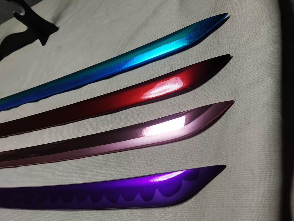 長大な樹脂製 剛刀!! (兄弟刀 各色取揃)