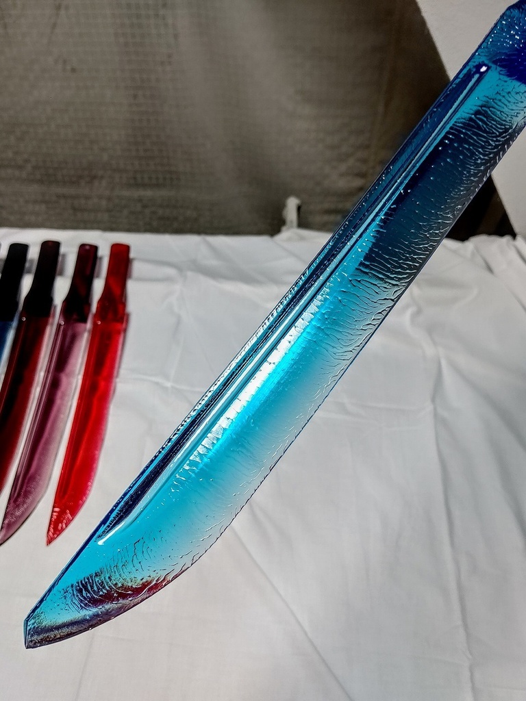 いよいよ発売開始!稀小刀【豪朧刀シリーズ】各種!!