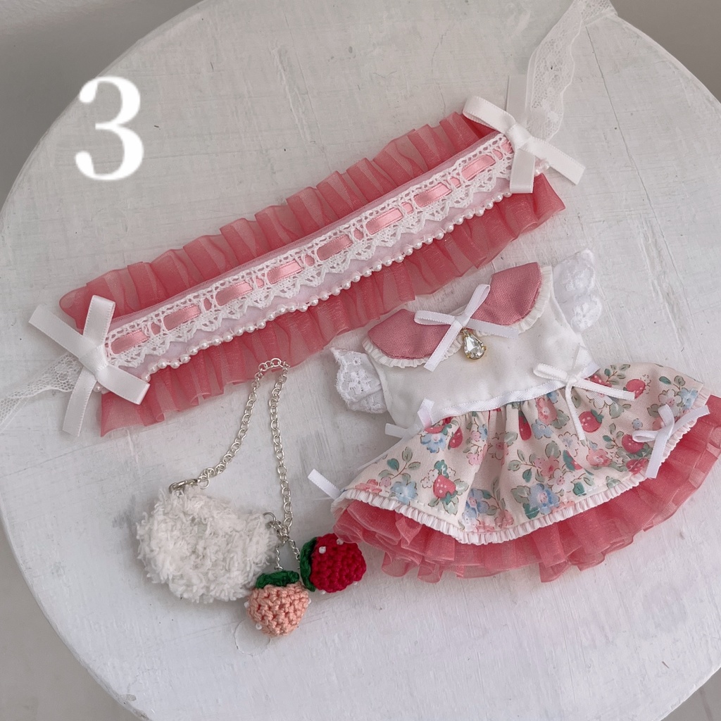 いちごのドレス🍓𓂃⋆꙳