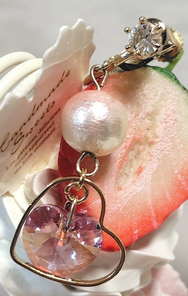 Makeup♡Box雛菜イメージ片耳飾り