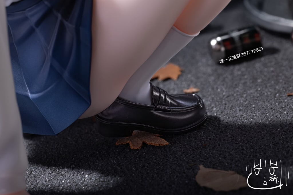 【即納】ブルーアーカイブ 竜華キサキ 制服? フィギュア ガレージキット