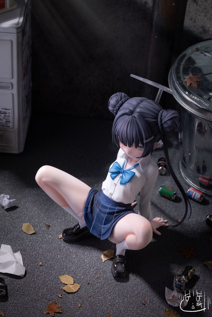 【即納】ブルーアーカイブ 竜華キサキ 制服? フィギュア ガレージキット