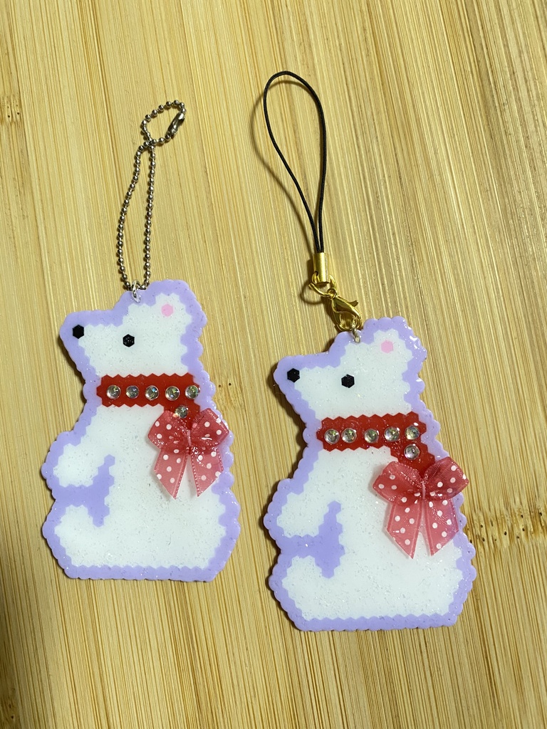 ホッキョクグマ(赤)