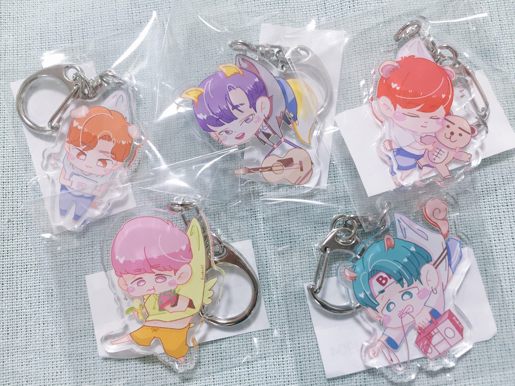 びわねぽ-狐 アクリルキーホルダー