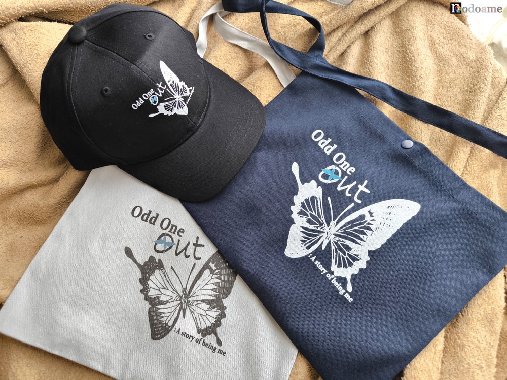 仲間はずれପଓ¸¸.•*¨*•サコッシュ