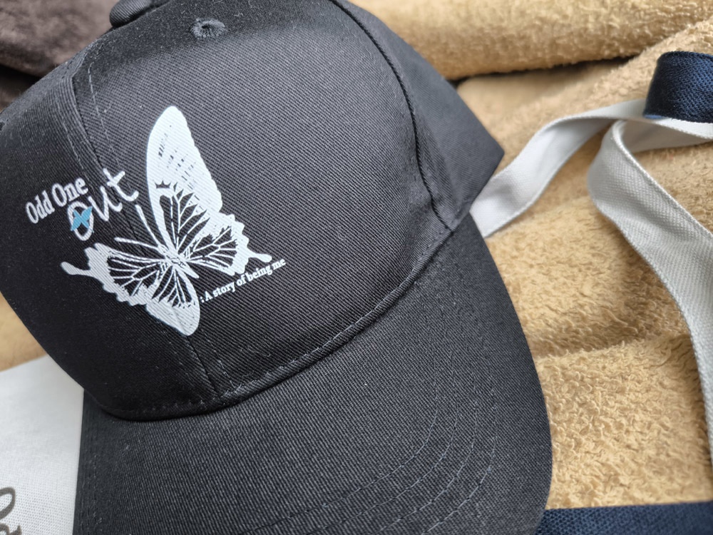 仲間はずれପଓ¸¸.•*¨*•キャップ