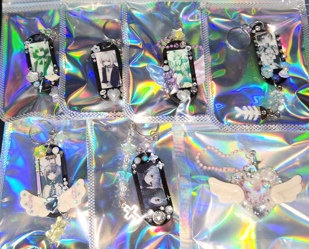 創作世界の手作り役たたずキーホルダー