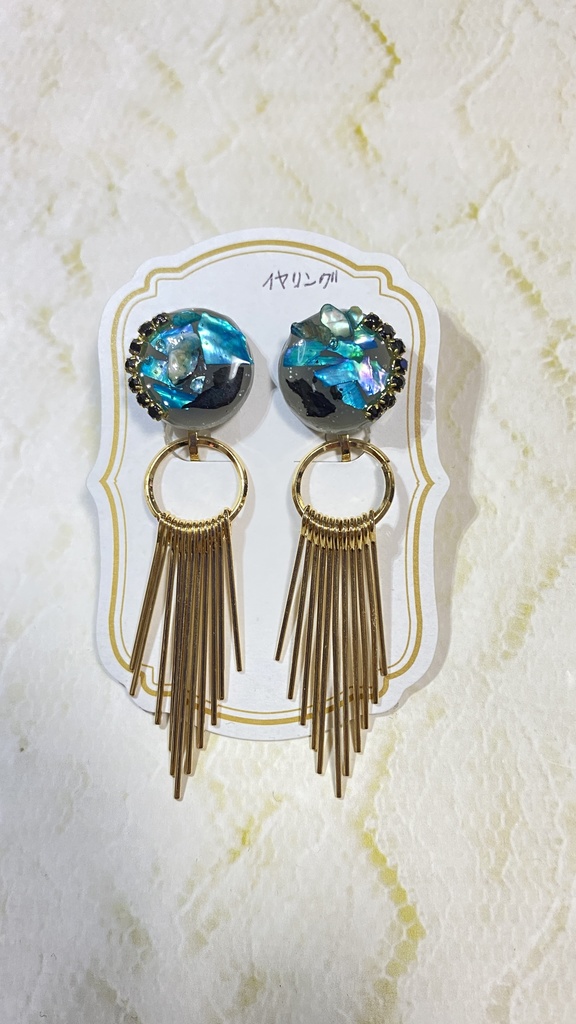 アズール、リーチ兄弟、ピアスイヤリング