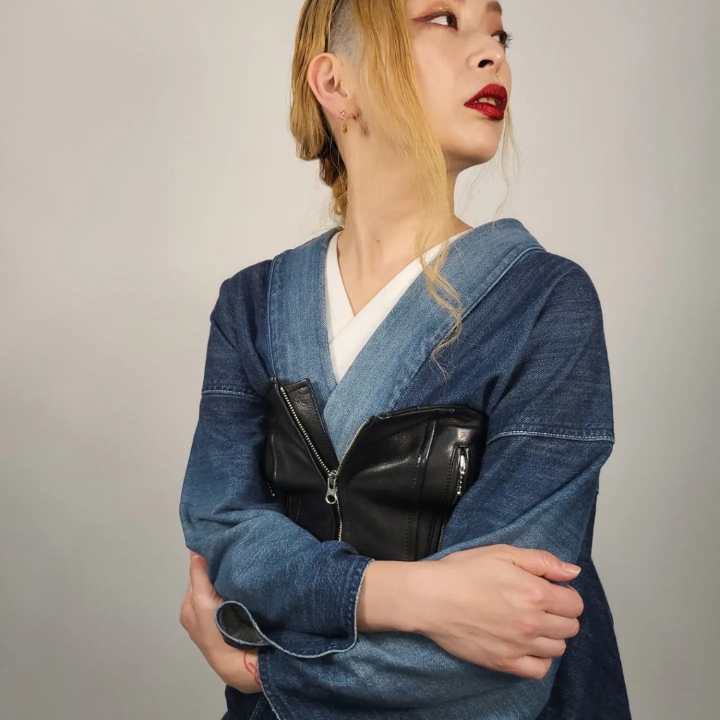 書文字耳飾り~しあわせ~