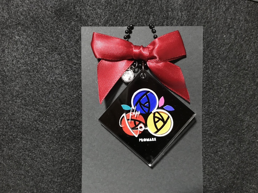 プロメアコスメアクキー