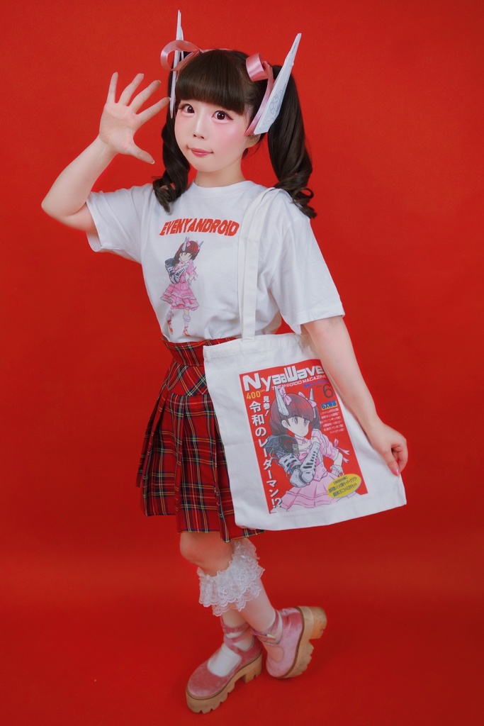 イラストロゴTシャツ♡サイズS/M/L/XL