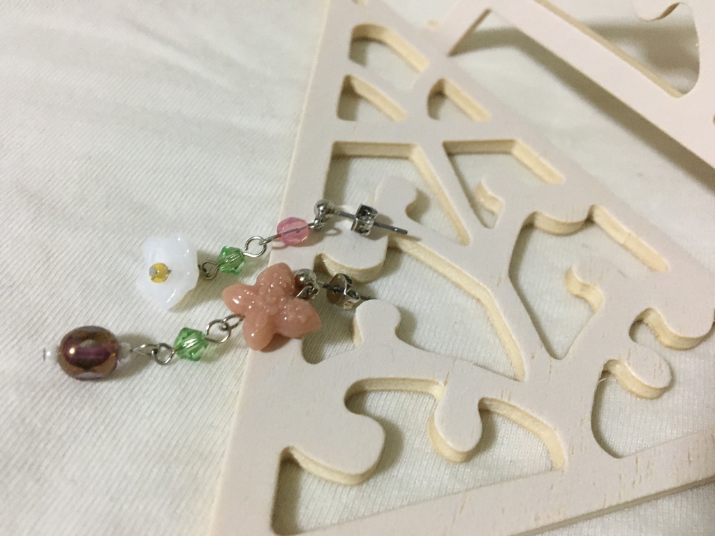 (1点のみ)鬼滅の刃/イメージピアス/胡蝶しのぶ