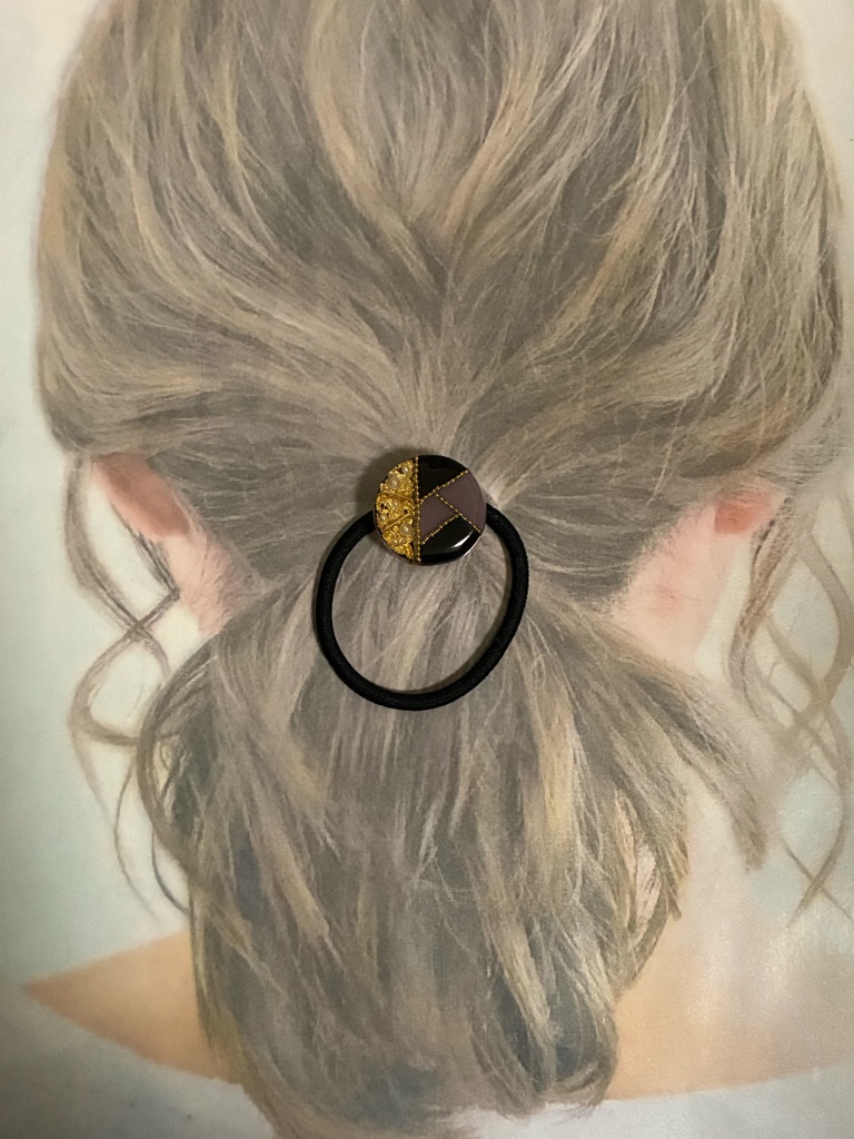 不死川玄弥 モチーフ イメージ ヘアアクセサリー ヘアゴム 鬼滅の刃 マグネット 金箔