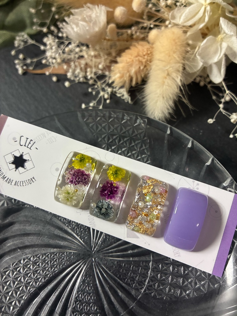 不死川実弥 不死川玄弥 モチーフ イメージ ドライフラワー かすみ草 ピアス イヤリング