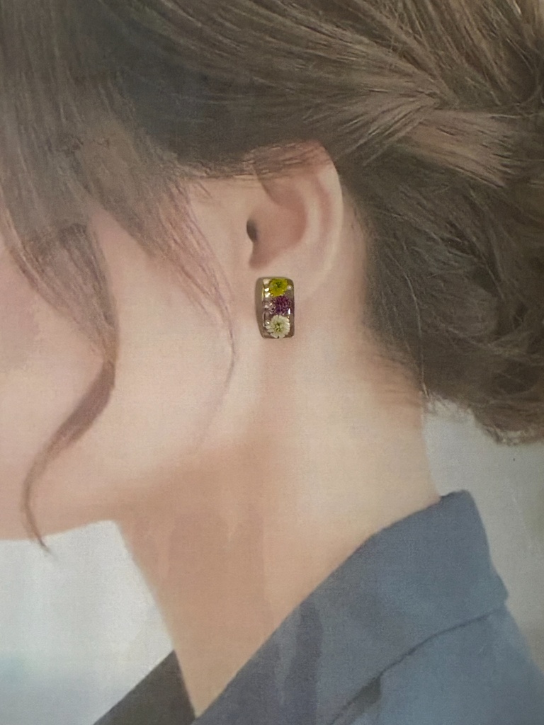 不死川実弥 不死川玄弥 モチーフ イメージ ドライフラワー かすみ草 ピアス イヤリング