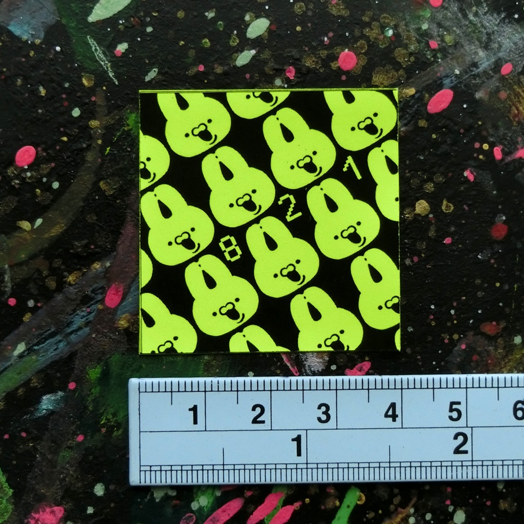 ビリビリ蛍光シール