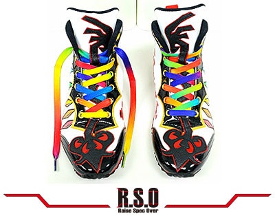 東方Projectキャラモデルスニーカー【フランドール/レインボーカラー】