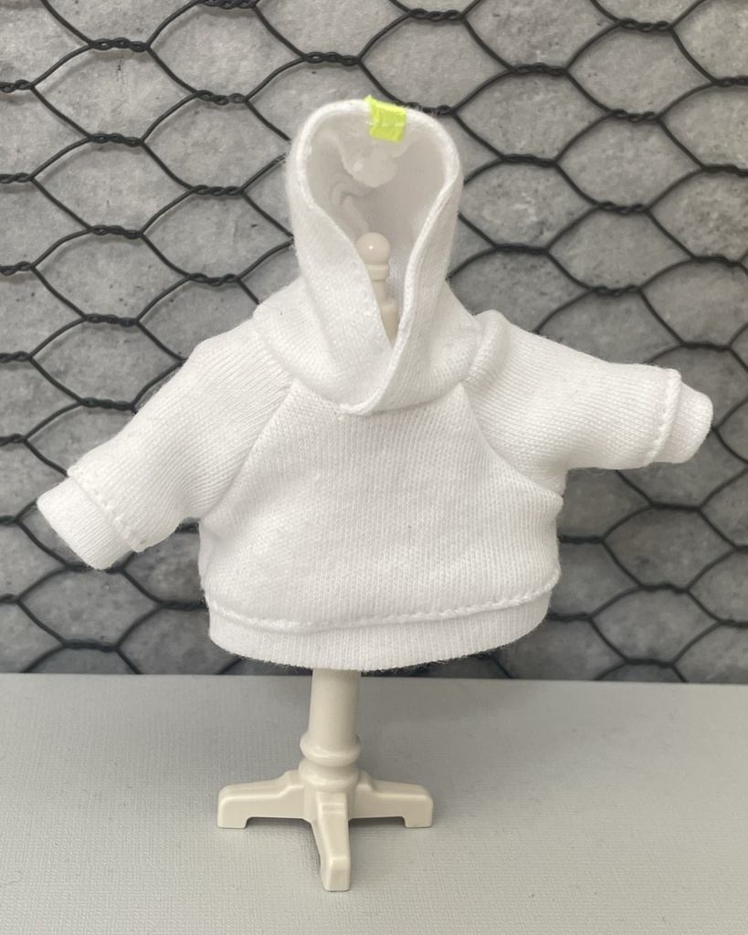 シンプルパーカー