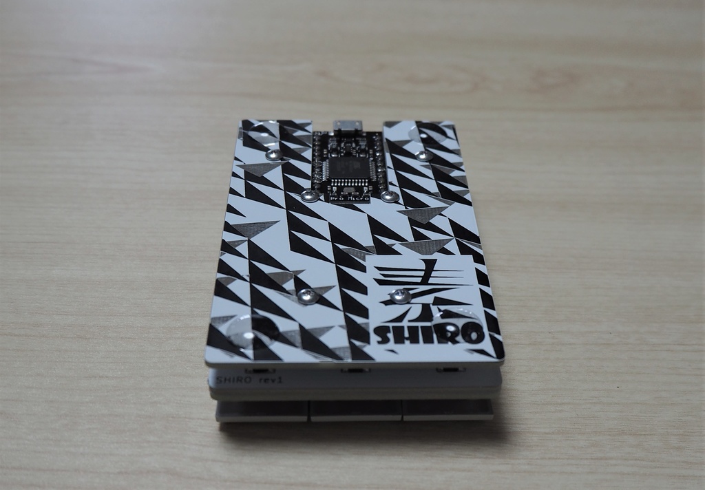 【自作キーボードキット】素 - Shiro