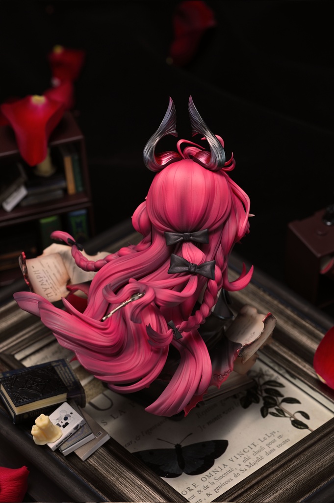 【受注生産】歴史にて怒号す アークナイツ Arknights ガレージキット