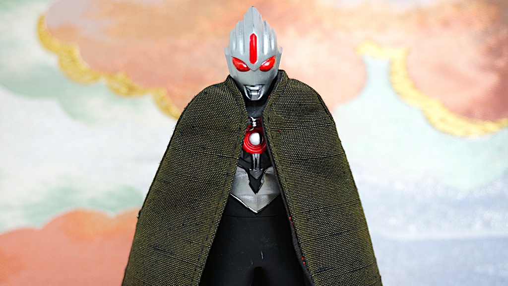 ウルトラマン用マント「紬」〜ビーズ刺繍と共に〜