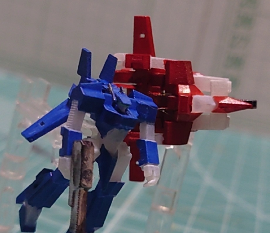 極小可変ロボトイ イカロスⅢ