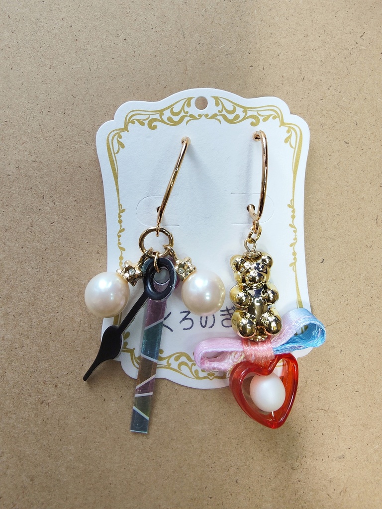 東方project キャラクターイメージアクセサリー【フランドール・スカーレット イヤークリップ】