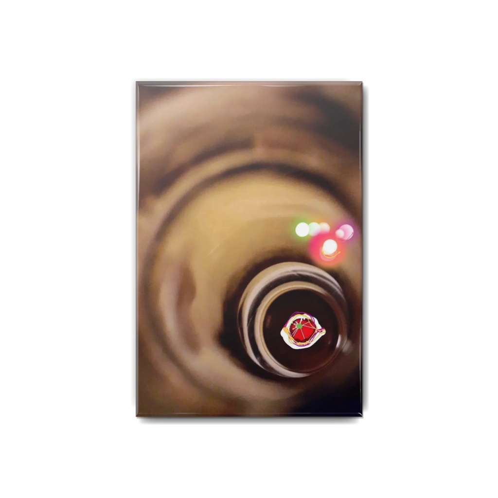 瞳の中へ